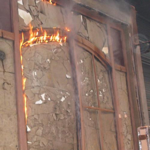 Verre coupe feu et pare flammes